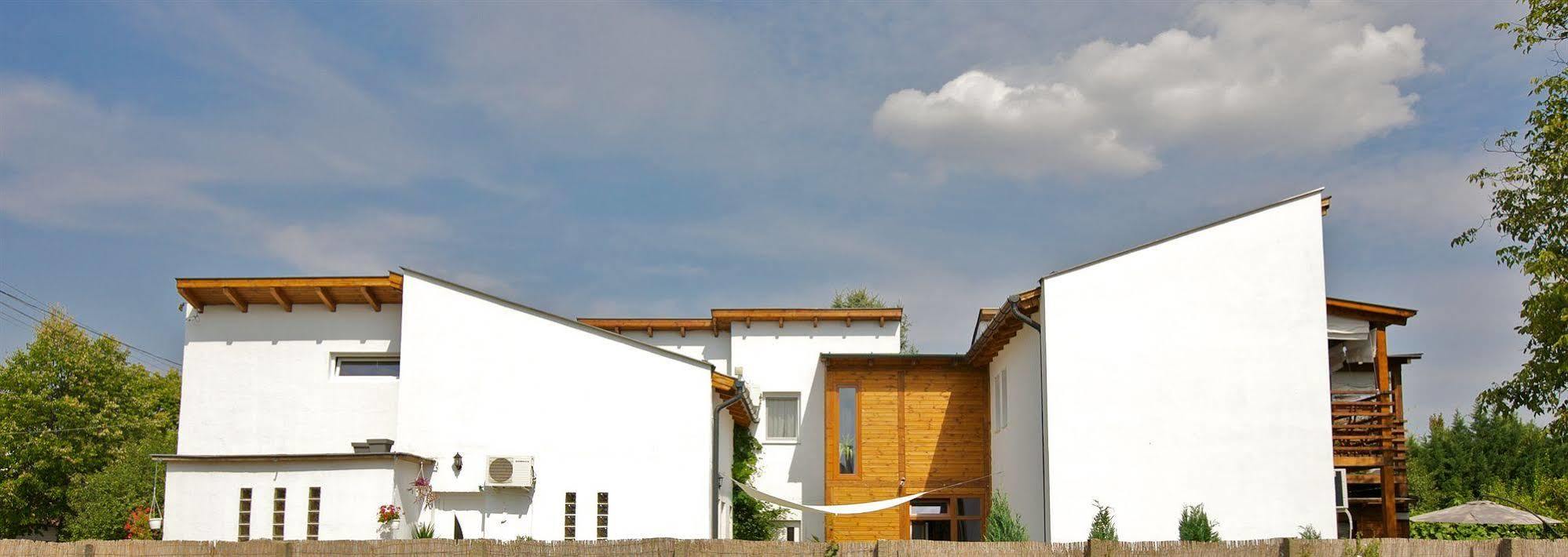 Sunset Apartments Hajdúszoboszló 외부 사진